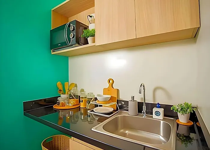 The Cityflats Amorsolo 5*